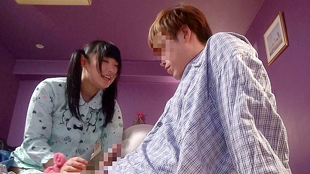 家庭内で親には内緒で何度もハメまくる兄妹近親相姦映像