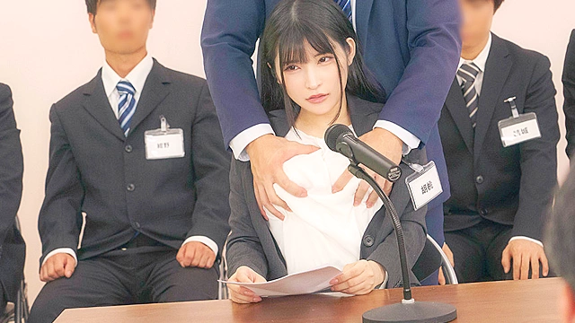 羞恥 新卒美少女を裸にして尻穴と膣穴の奥まで視○する「セクハラ圧迫面接」危険日に中出しされたのに不採用にされ号泣！2024春
