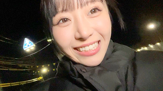 某FANサイトでバズッたオナニー動画 承認欲求の塊 変態／配信者