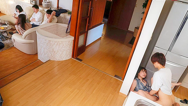男女6人宅飲み乱交 ―5年ぶりに会ったサークル同期たちは酒とエモさで理性を飛ばしあう―