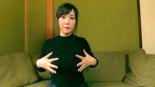 爆乳 ありさの大迫力おっぱいオナニー