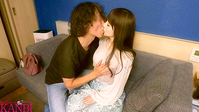 ひとづまハメ撮りサーキュレーション 13 性欲、お金、愛情…普通の奥さんの普通じゃない欲望を暴き出す！