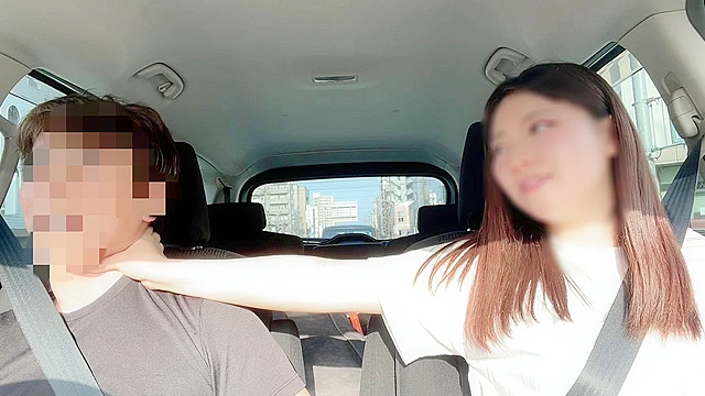 【唾液まみれの首絞め鼻フェラSEX】あいちゃんの異常などS痴女責めで変幻自在な唾液まみれの鼻フェラセックスと男の潮吹き6回飛ばし！