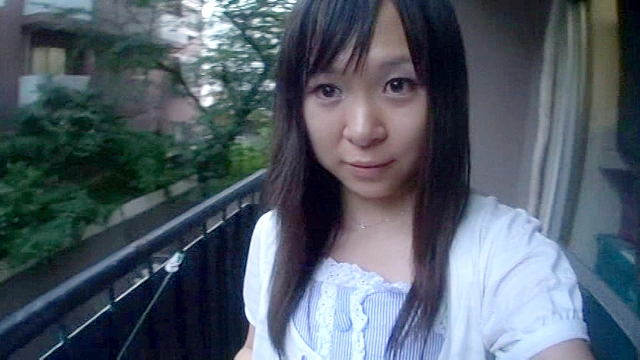 AVなんて無理！処女だし‥そんなお嬢様がなぜかOK！ うんこならいいよ 自画撮り脱糞