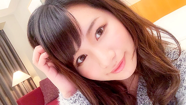あなたよりエッチな知り合いを紹介してください！3スケベな子の友達はヤリマンのハズ！誰が見ても何度ヤってもエロい“すべらない女子”をハメ倒す！