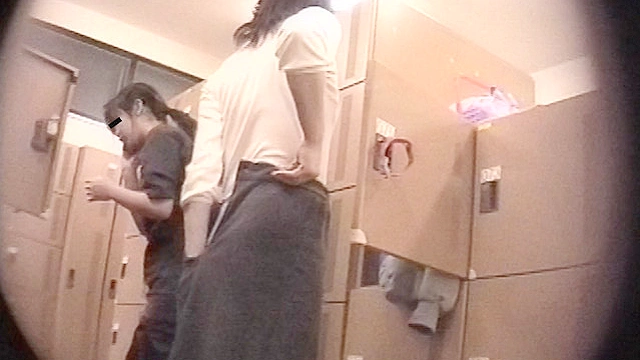 女子○生限定！生のぞき女風呂45