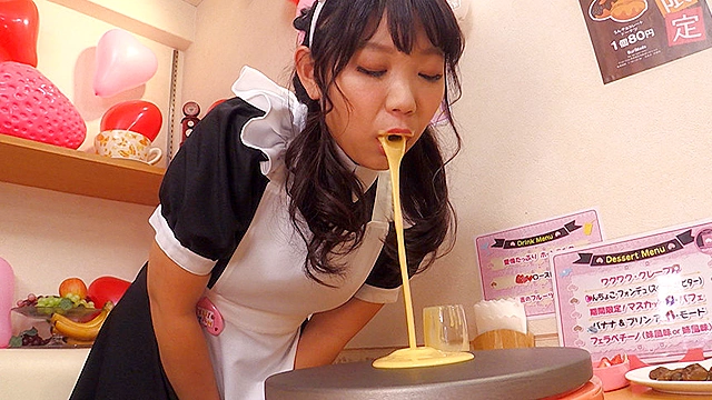 脱糞メイドカフェ ゆいたん特製！肛門ひり出しワクワク・クレープンを召し上がれ