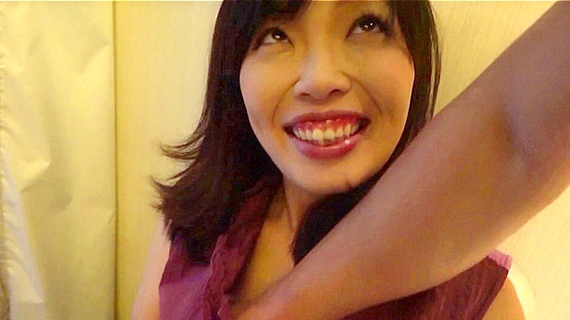 ゆり（33） 中出し熟女