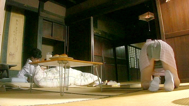背徳の親子糞 母と息子「お母さんの、見て…」