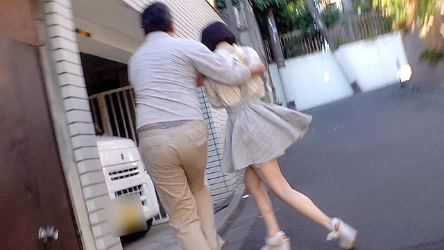 むしゃぶりつきたくなる超スリム清純系美少女を接吻教育 ○禁拘束して全身がふやけるまで舐め倒す開発調○ 倉本すみれ