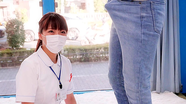 マジックミラー号 看護師限定 「絶倫ち○ぽ診察してくれませんか？」勃起が収まらなくて困っている男性をあの手この手で優しく導く白衣の天使たち2