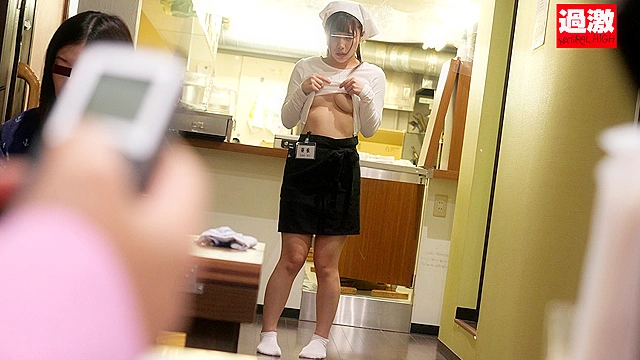 街の定食屋で働く巨乳看板娘 店内アクメでいいなりにさせる…通いつめレズ堕ち計画