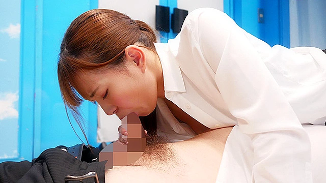 マジックミラー号 どうしても内定が欲しい就活中の女子大生はセクハラしまくりの変態面接でも受け入れてくれる！？ 就職活動を頑張る女子大生4名に中出ししちゃいました