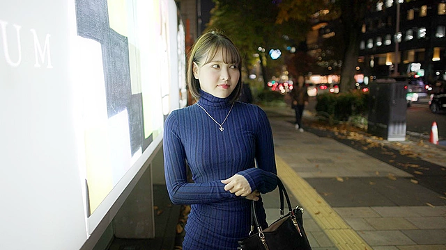 なま飲みっ子 ハーフ顔の美人さんは精子ごっくん好き！見た目とは逆にM気質「口と穴を貸すから精子飲ませて」 化粧品メーカー勤務 美容部員 つかささん24歳