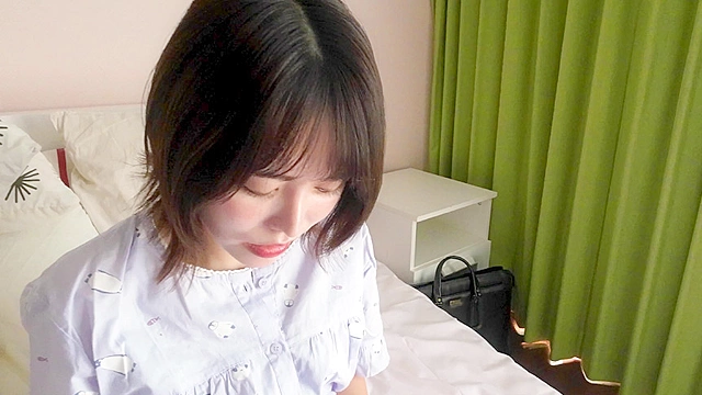 完全主観おむつなお姉ちゃんは、弟にだだ甘されると嬉くなってすぐおもらししちゃうの