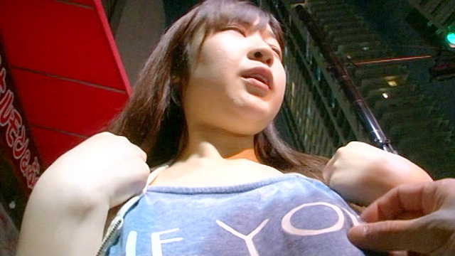 ありえないほど乳首が綺麗な女子大生に中出し ゆかり20歳