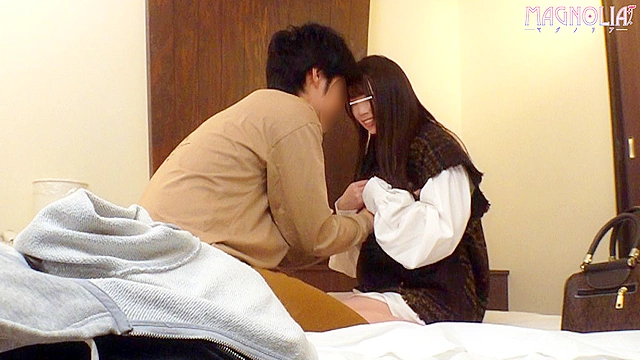 『さっき出会った初対面の男女はキスしたら恋に落ちてその日にSEXまでしてしまうのか？』徹底検証！ウブな男の子と押しに弱い女の子がイチャ甘セックス！エロカワボディに連続中出し！！【街角素人モニタリング♯あい♯21歳♯大学生】