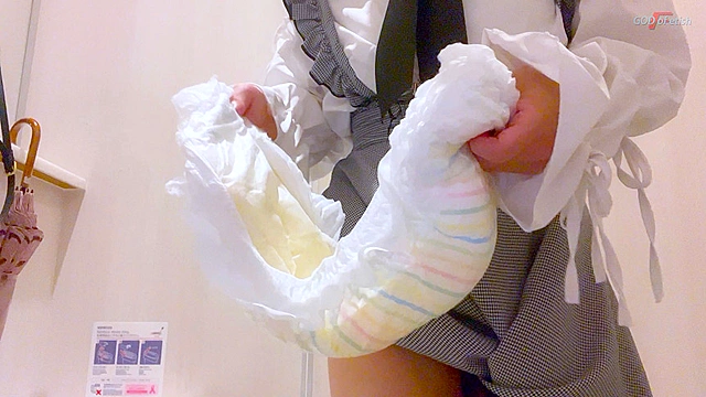 おむつ妹とおもらしお散歩2～港町デート編～