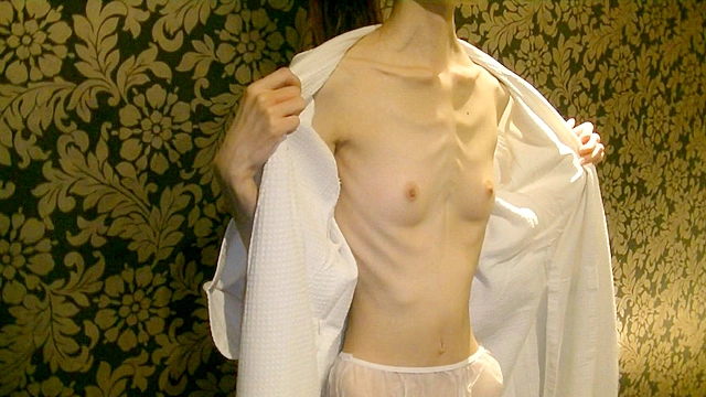 閲覧注意 信じられないくらいガリガリのモデルさん II