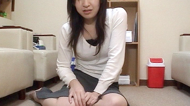 イチジク浣腸熟女の自画撮りエロ脱糞見て下さい2