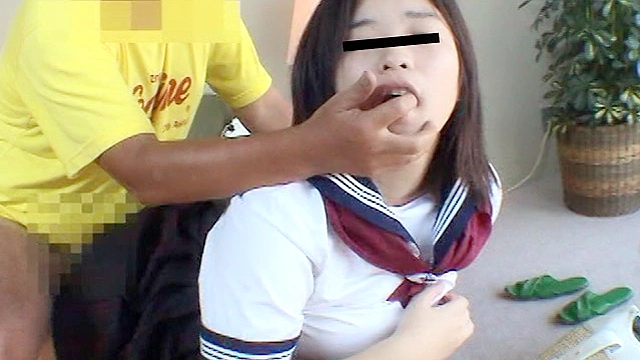 爆乳 夏子 20歳専門学生