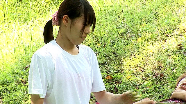 ナンパされたウブな田舎娘10人～純真無垢なオマ●コが都会のギラついたチンポでGo to SEX！