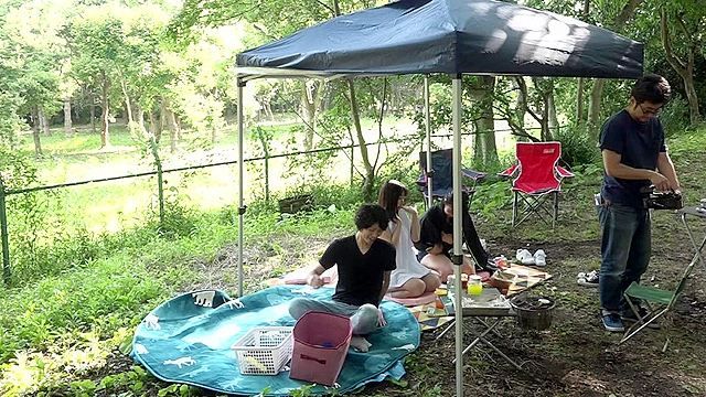ナンパされたウブな田舎娘10人～純真無垢なオマ●コが都会のギラついたチンポでGo to SEX！