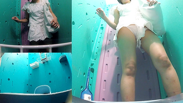 美少女厳選 花火大会仮設トイレハイビジョン高画質3カメ○撮
