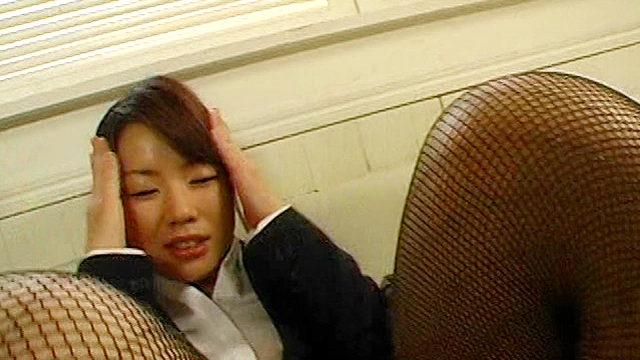 麗しの女教師…限界 おもらし三昧 藤森ねね