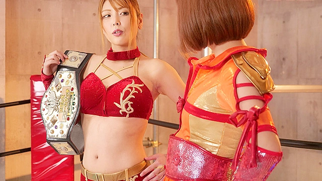 巨尻女子プロレスラー茉実耶VS朱音 レズプロレス3本勝負