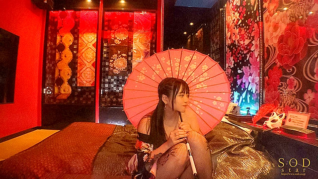 【特典版】デカパイOカップ美女が風俗店に体験入店！ 甘サド風俗・花魁デリヘル風俗・個室おっぱぶ店・SM倶楽部にガチンコ体当たり潜入ドキュメント 恋渕ももな
