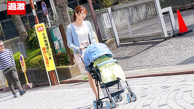 産後処女を奪われ一度イッたら長時間アクメで痙攣が止まらないイキッぱなしベビーカー妻10