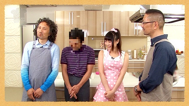 「ぅん…キスっ…気持ちぃ。」 おじさん食堂07 トロンとした表情でディープキスをおねだりする奥さんの手料理とセックスが二つの意味でオイシイ。 愛莉さん（21）