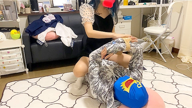生意気ギャルの妹りのに電気アンマをやられまくり敗北射精させられる！兄は屈辱を晴らすために妹が寝てるところに忍び込み反撃に出る！