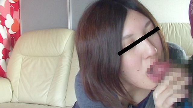 勃起チ○ポから目が離せない！見てるだけじゃガマンできない！実はスケベな素人娘のセンズリ鑑賞 vol.6