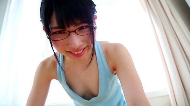 地球上で眼鏡女子が最もエロい説 西野瑞歩