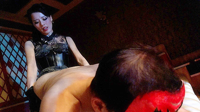 【レズ後輩をホテルに誘った結果...】緊○失禁イマラ電マ・生意気女上司マゾ堕ち調○