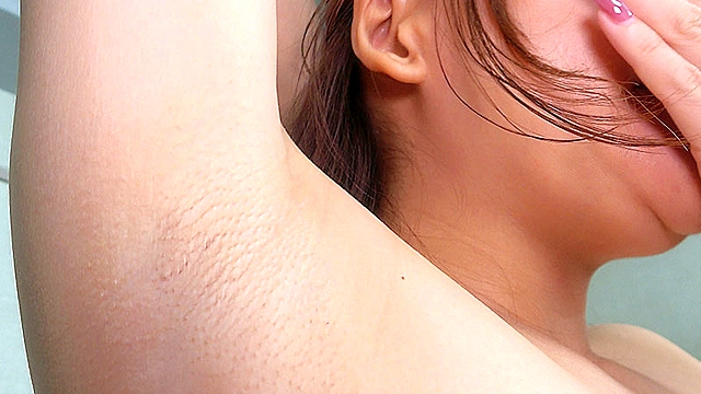 熟女の恥じらい女体観察＆オナニーもあるよ