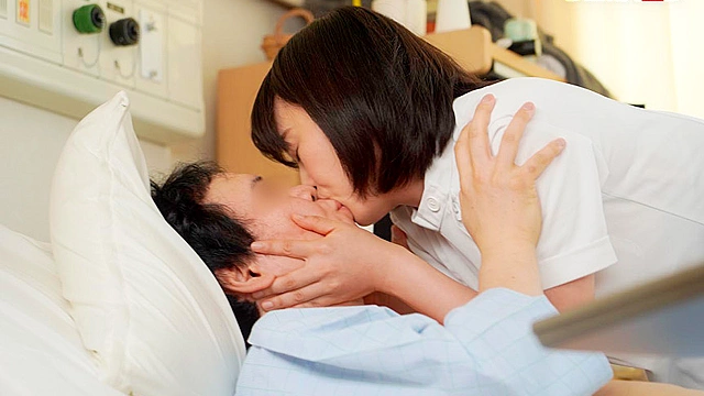 裏手コキクリニック～完全版～ 「医療現場の今…」 性交クリニック12 選抜された看護師4名による業務的エキスパート中出し性交処置180分+スペシャリスト吐精看護総集編180分 6時間SP