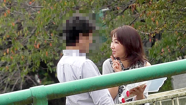 中高年向けのパートナー紹介所「ガーベラの会」は即ハメ入れ喰いだった！