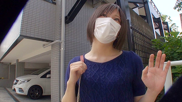 都内公衆便所でピンサロ闇営業する美少女の正体はおしゃぶり中毒の激カワ竿アリ玉アリ男の娘でした。RUMI（20）