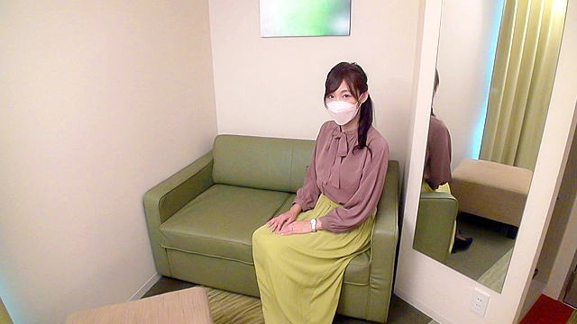 美魔女系人妻女子アナ ご無沙汰チ○ポアクメ連発 名器中出し×2