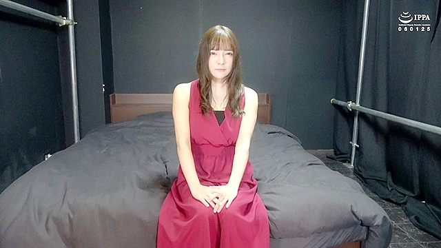 「全身敏感なみおちゃんに私服でくすぐりチェック！」わかしラボVol.028-（1）