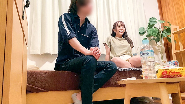 【2人分／6発収録】ナンパ連れ込み中出しSEX隠し撮り。そのまま勝手にAV発売されてしまう素人女子大生
