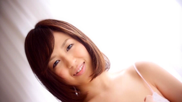 初心な変態素人さんAVデビュー 人妻36歳○○なし。私、中でイッてみたいの… 笠原まりえ