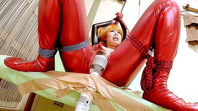 （羞恥）ババコス！（BBA）いい歳をした主婦たちをエ●ァにして辱めてみた（中田氏）