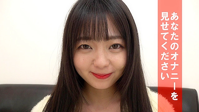 ディルドって…マエからもウシロからも気持ちイイから～ テーブルに付けてM字開脚でイキました ビヨヨ～ンと飛び出すディルド！ 泉りおん