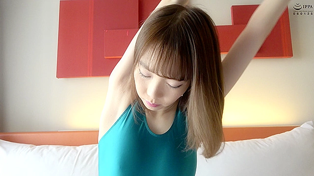 人気女優 高梨有紗チャンの張りつけくすぐり地獄！！！