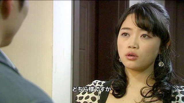 若妻は息子と浮気中