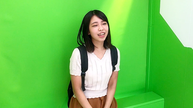 素人果汁30％ かえで22歳